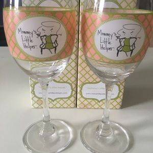 Mommy’s Little Helper Wine Glass